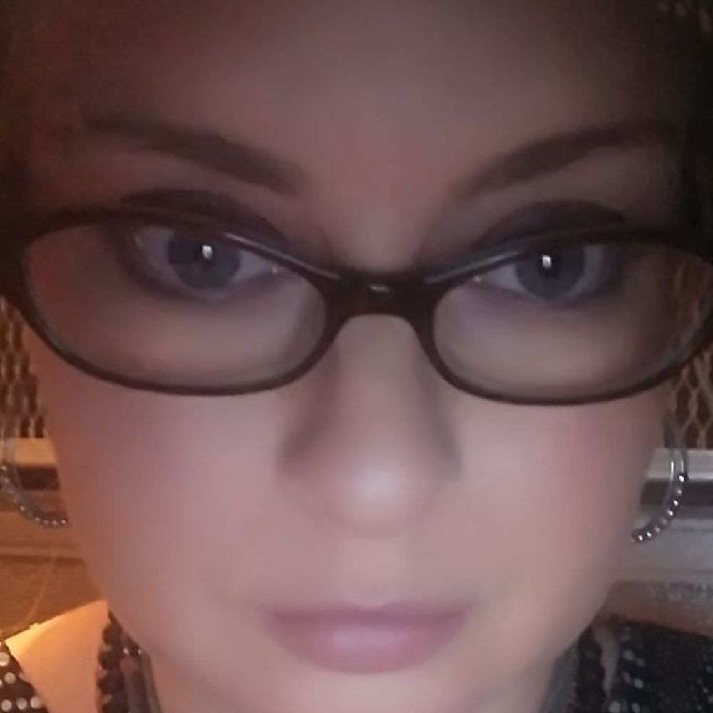 Meet your Posher, Charlotte